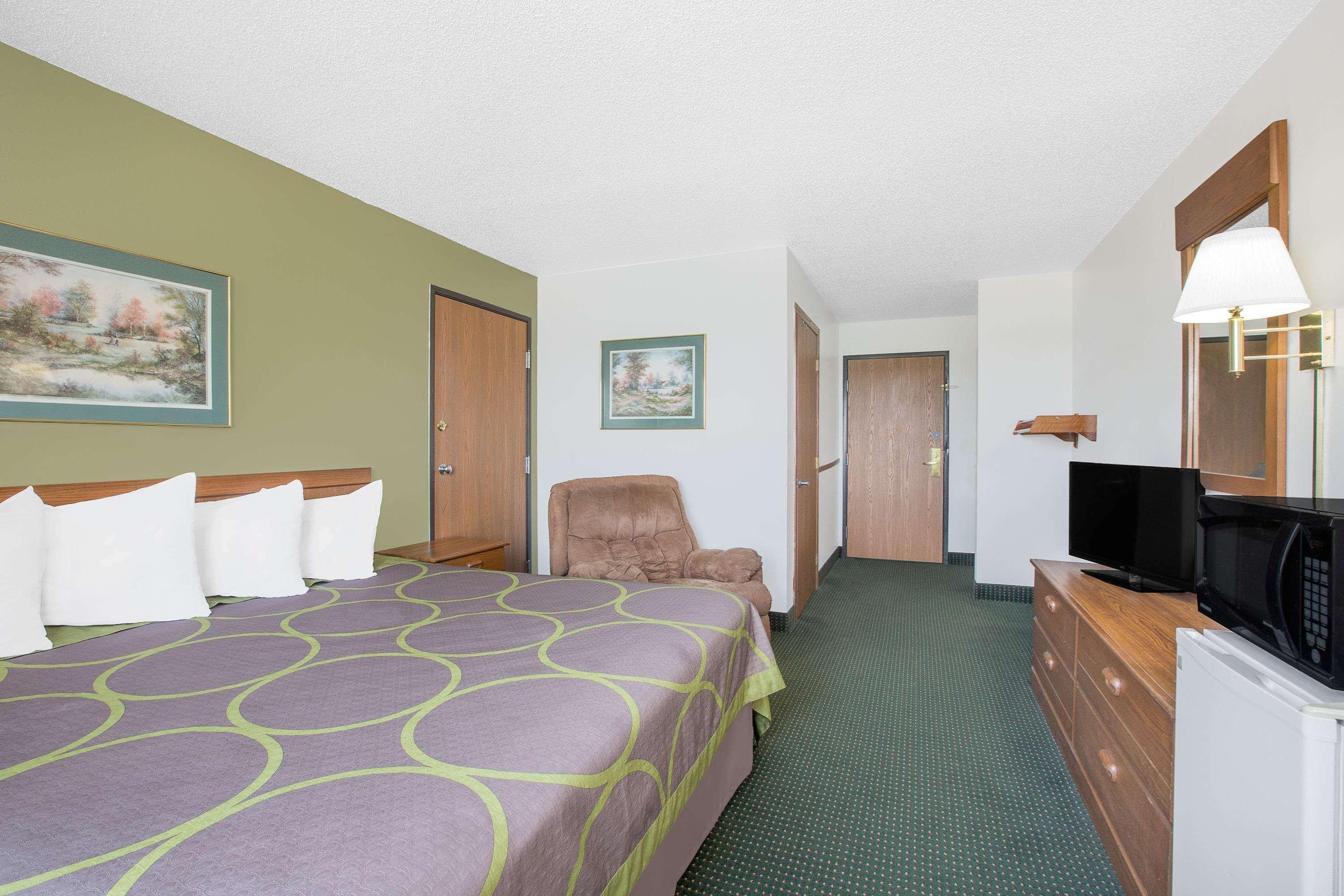 Super 8 By Wyndham 2*